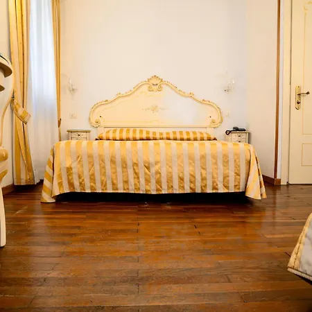 Casa Sul Molo Bed and Breakfast