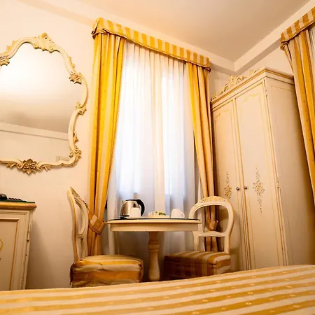 Casa Sul Molo Bed and Breakfast Βενετία