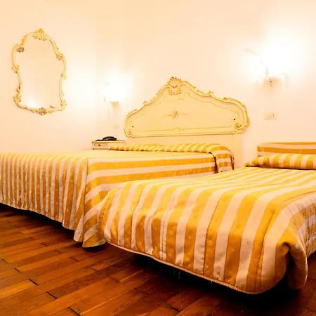 Casa Sul Molo Bed and Breakfast 4*