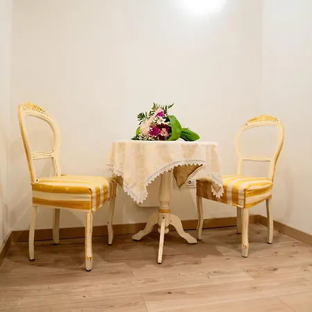 Casa Sul Molo Bed and Breakfast 4*