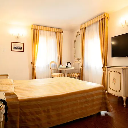 فندق مبيت وإفطار Casa Sul Molo