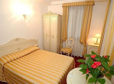 Casa Sul Molo Nocleg ze śniadaniem 3*