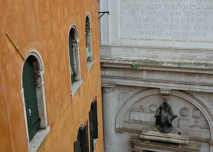 Casa Sul Molo 3* البندقية