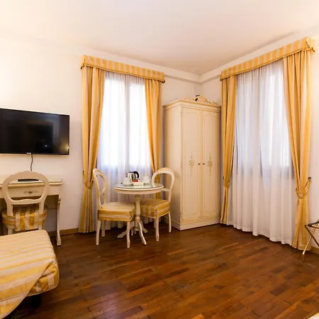 Bed & Breakfast Casa Sul Molo 4*